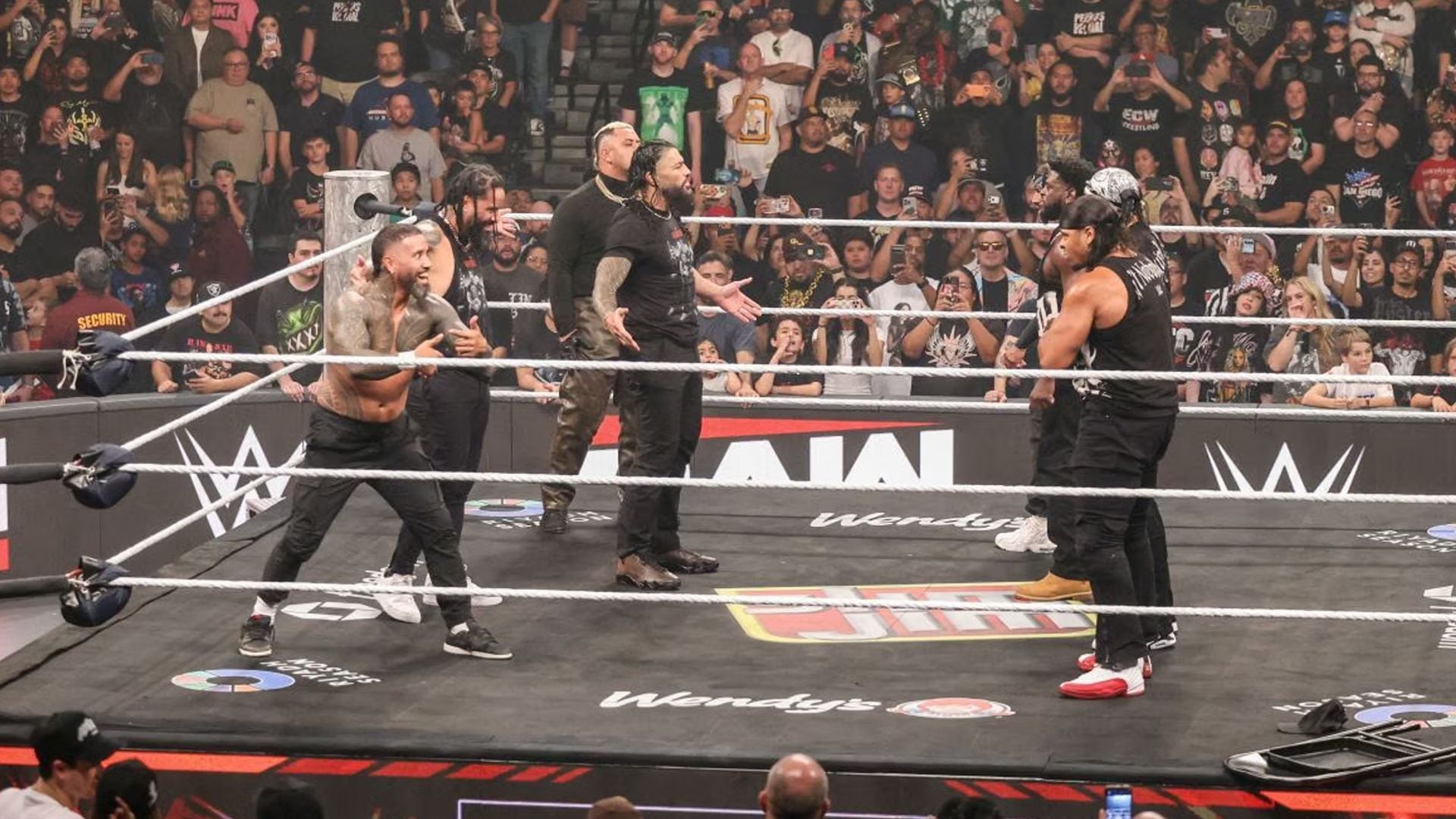 3 Reasons why Solo Sikoa officially rejoined The Bloodline on WWE RAW