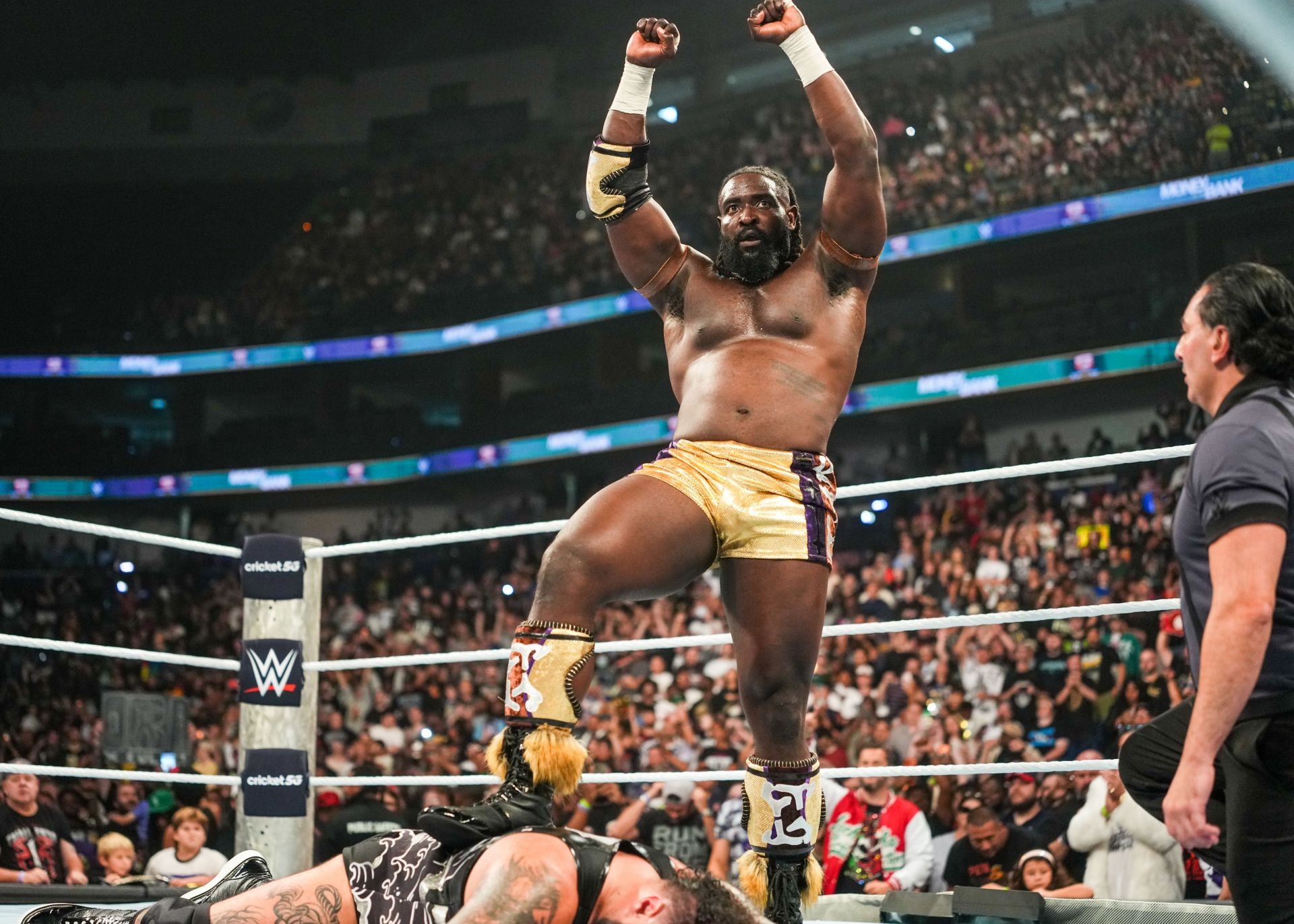 Bronson Reed Breaks Silence After Losing To Oba Femi At WWE Money In The Bank