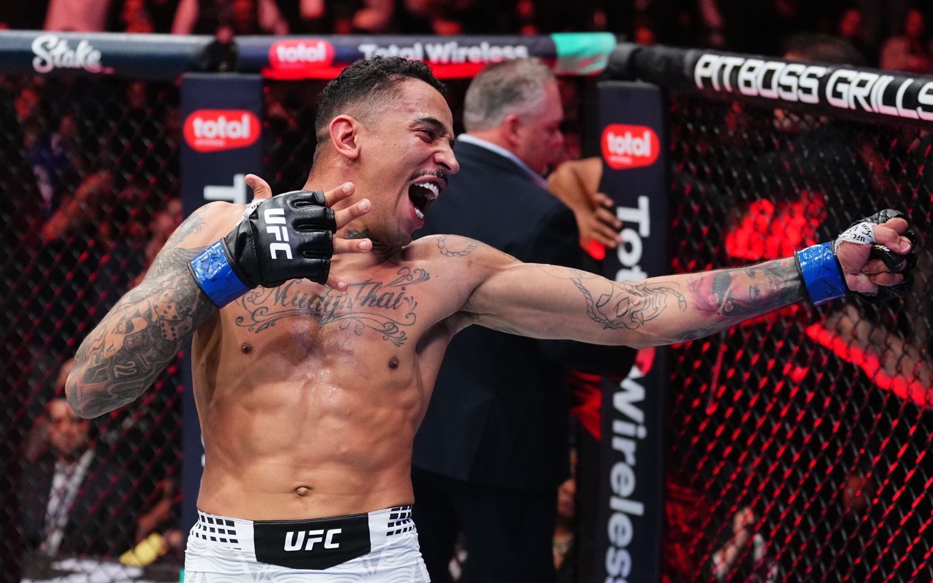 "Makhachev lowkey wanna avoid Morales" - Fans react as Carlos Prates vs. Michael Morales and Joshua Van vs. Manel Kape are announced for UFC 336