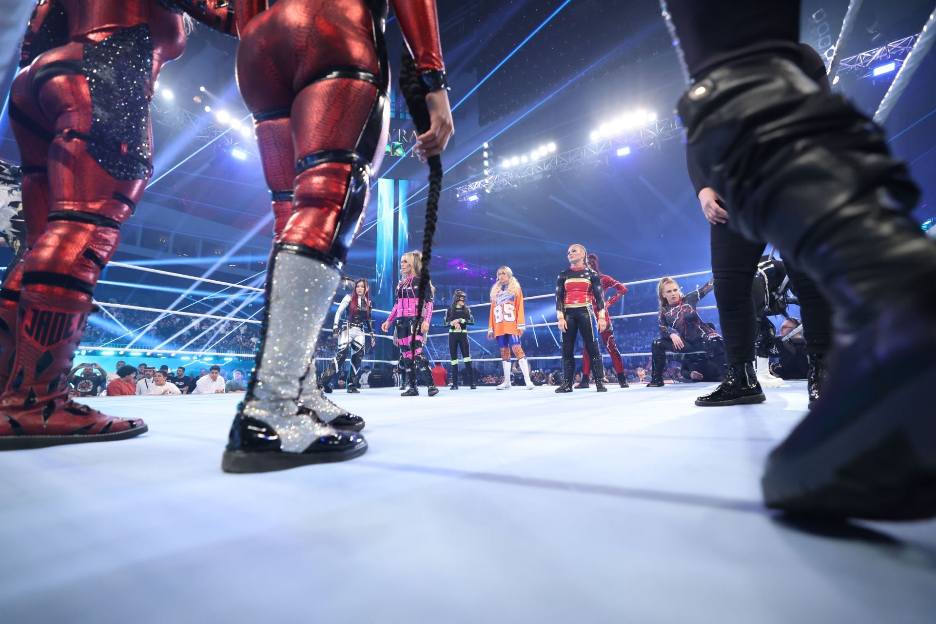 Bianca Belair, Tiffany Stratton, and more major names react to absent WWE star's impressive body transformation 