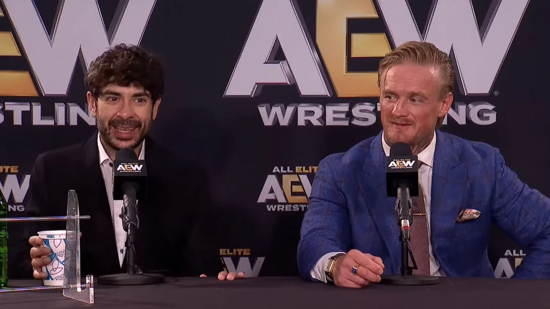 Footage of Tony Khan and Ilja Dragunov's backstage meeting in AEW released