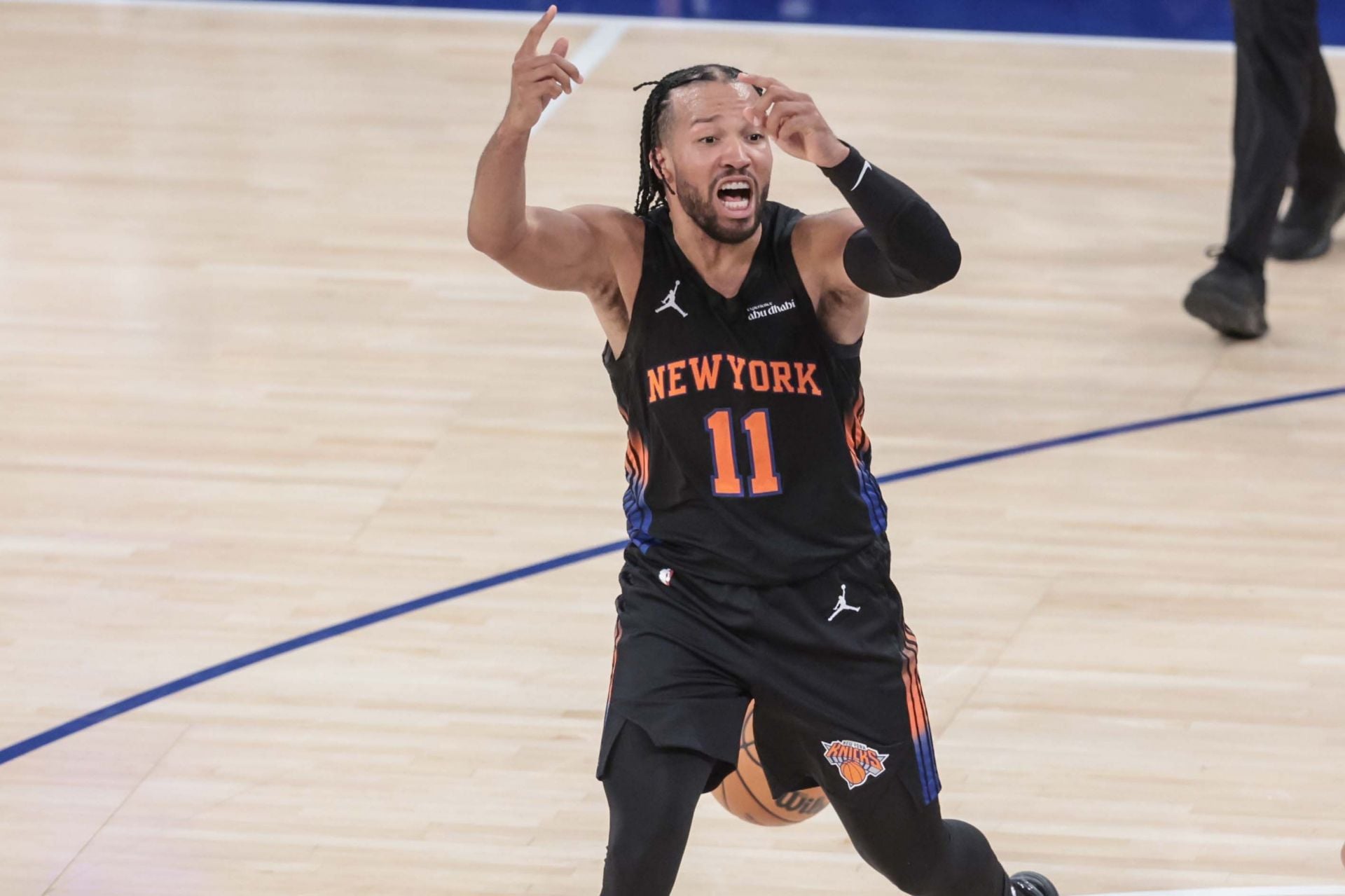 Jalen Brunson has not been efficient at the start of this season. - Source: Imagn