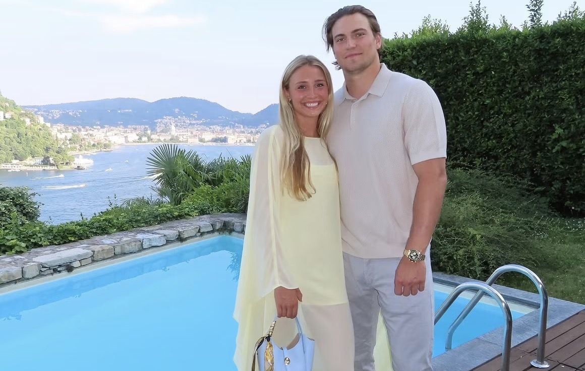 Matthew Knies' girlfriend Ella commends ex-Leafs forward for 3-point Blue Jackets debut