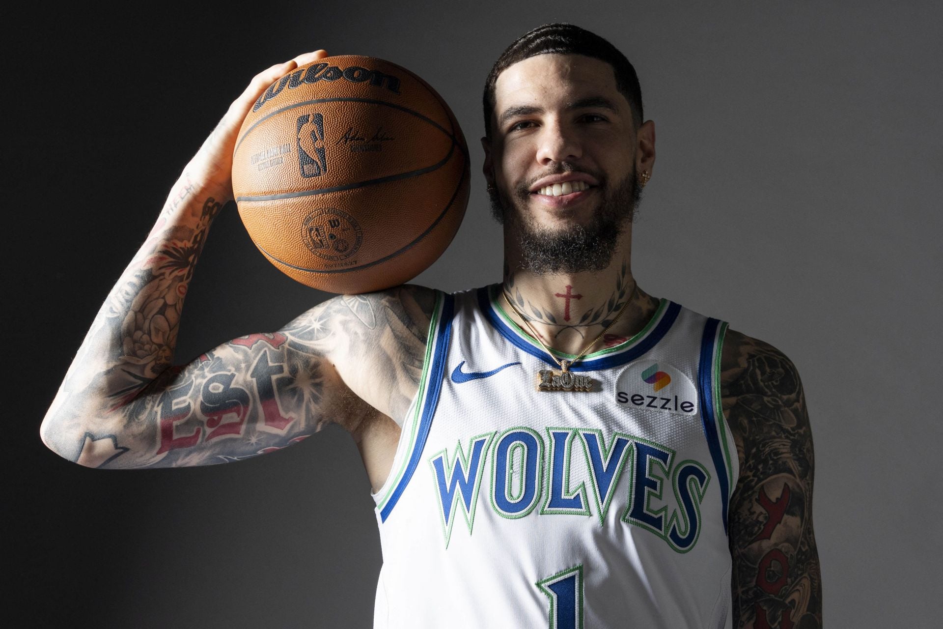 "Headband took aura away", "Chills"- NBA Fans Lose It Over LaMelo Ball's New Headband Look On Timberwolves