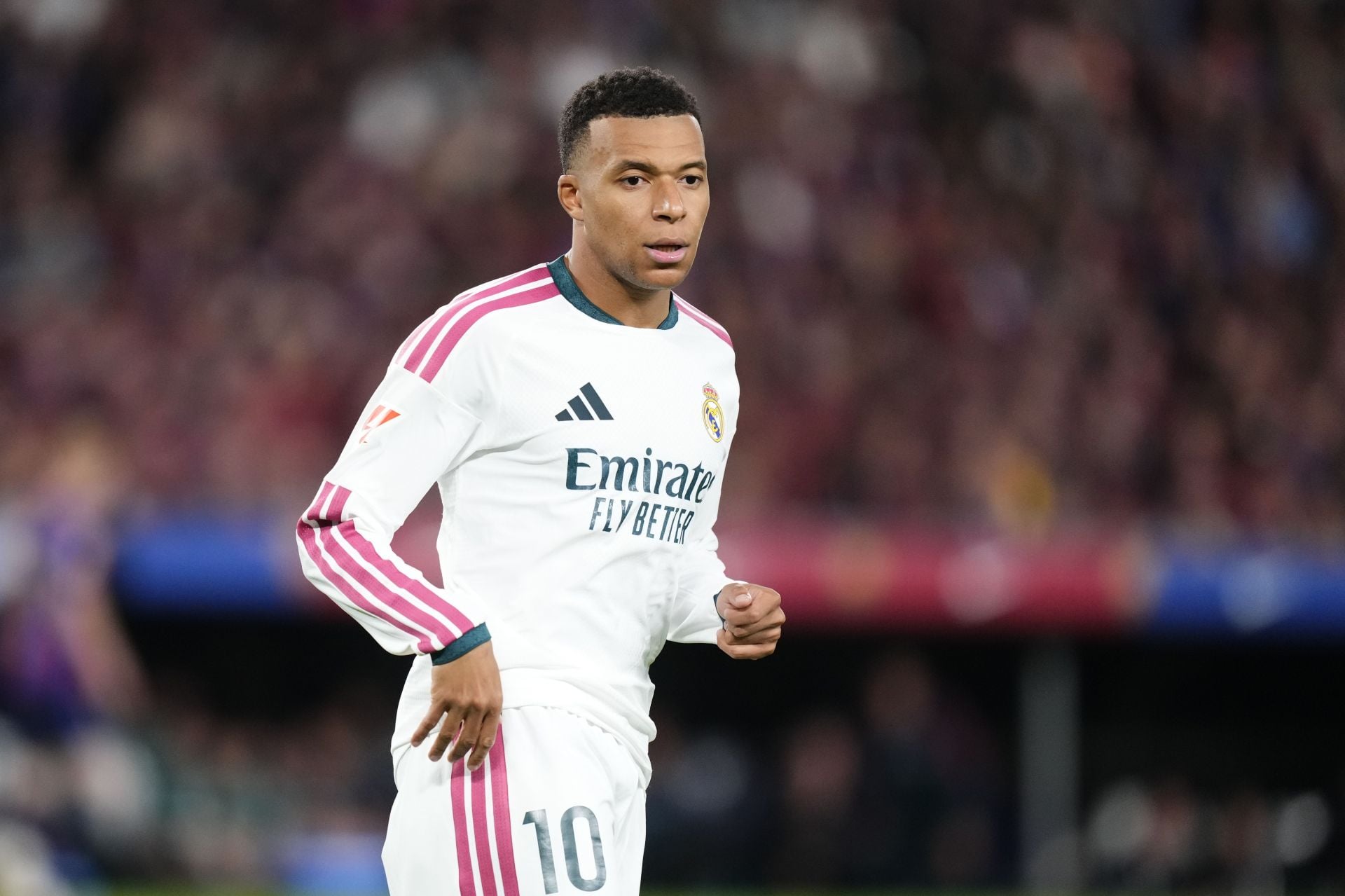 Kylian Mbappé issues apology as China halts LaLiga broadcast after comment from Real Madrid star draws backlash