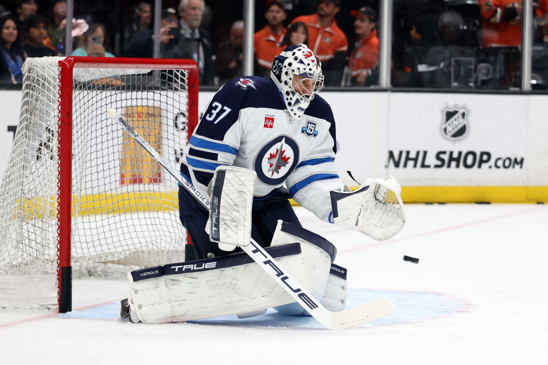 "A real longshot" - Frank Seravalli opines on odds of Oilers pulling off sensational Connor Hellebuyck trade