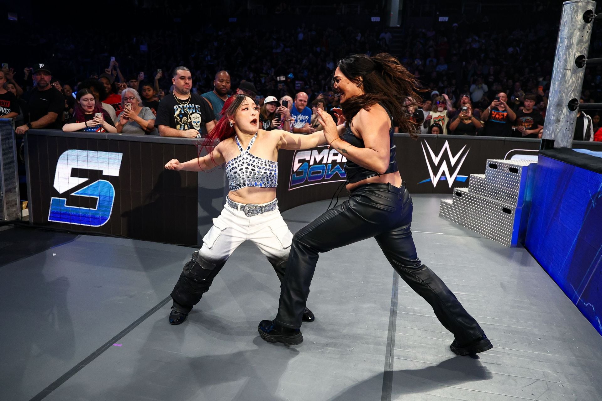 3 Finishes to Raquel Rodriguez vs. IYO SKY Women's Intercontinental Championship match on WWE RAW