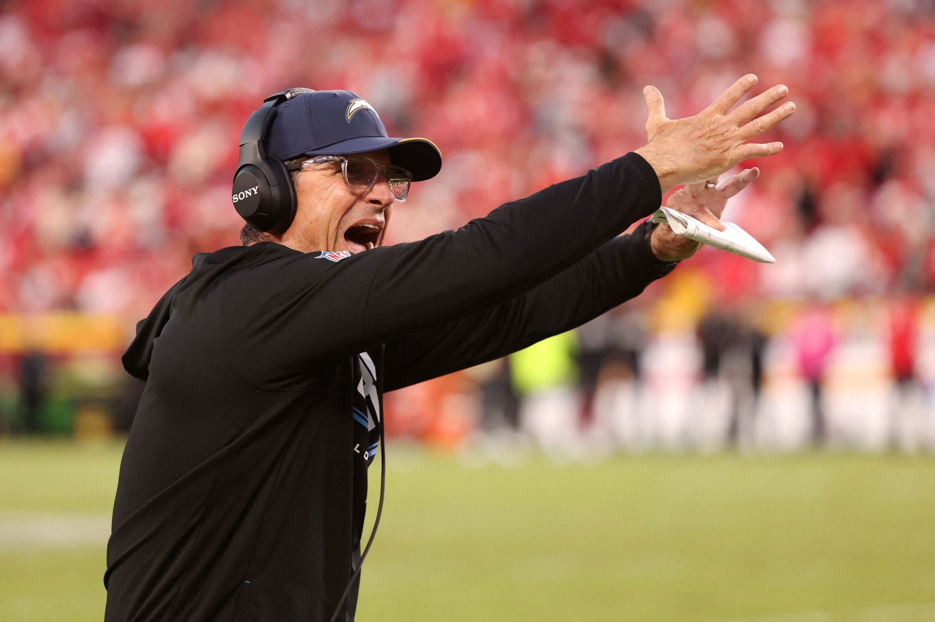 “Need to fire Jim Harbaugh”: Calls mount to sack Chargers HC after humiliating 0-6 start to 2026 season after Chiefs loss