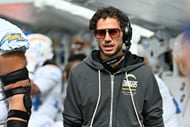Has former head coach Mike McDaniel become the worst offensive coordinator in the NFL? - Source: Imagn