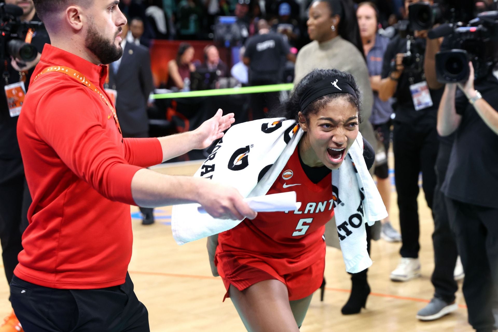 "Big Barbie made a call!", "Angel motion" - Fans Elated As Angel Reese Set For Bigger Stage After WNBA Makes Major Finals Venue Switch