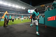 Former Miami Dolphins wide receiver Tyreek Hill runs off the field after a game against the San Francisco 49ers - Source: Imagn