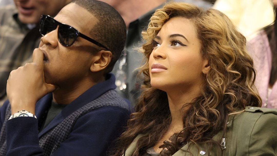"His ego won’t let him see" "Paranoid old man': NFL fans react as JAY-Z raises red flag over online hate at Rams, Chargers' home stadium