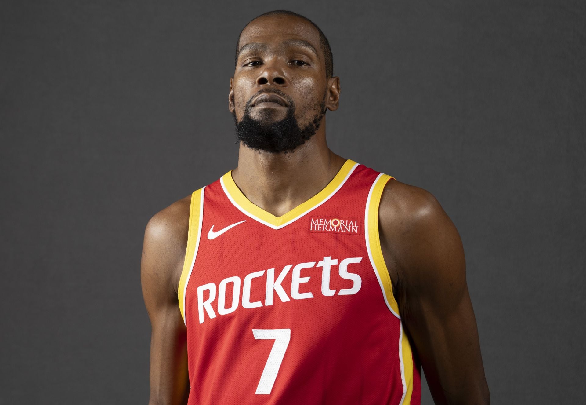 Two-time NBA Finals MVP Kevin Durant is the most popular player named Kevin today - Source: Imagn
