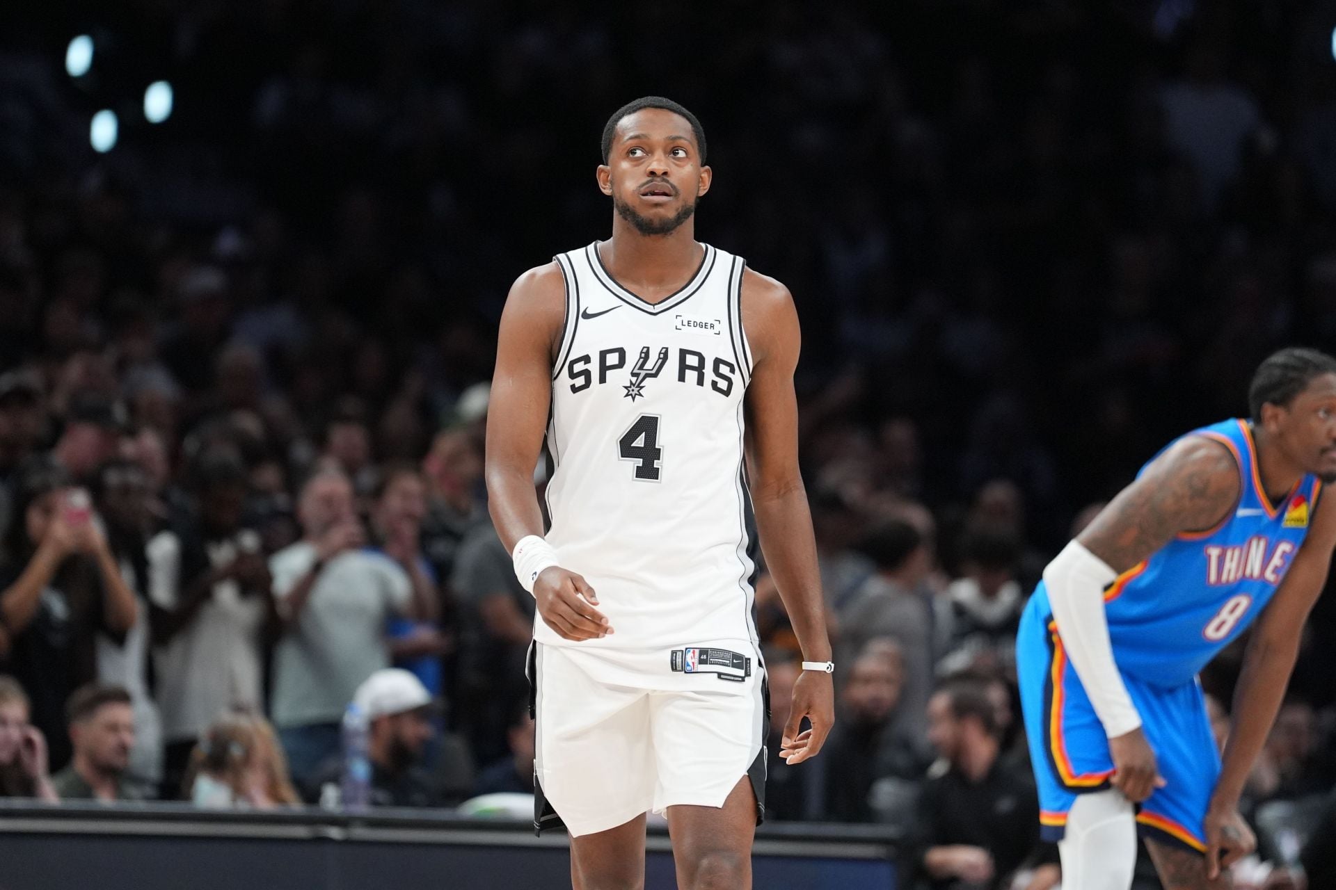 "Chet Holmgren Didn’t Even Bother to Get in the Weight Room": NBA Fans Mock OKC Big For Getting Tossed Around by De'Aaron Fox 