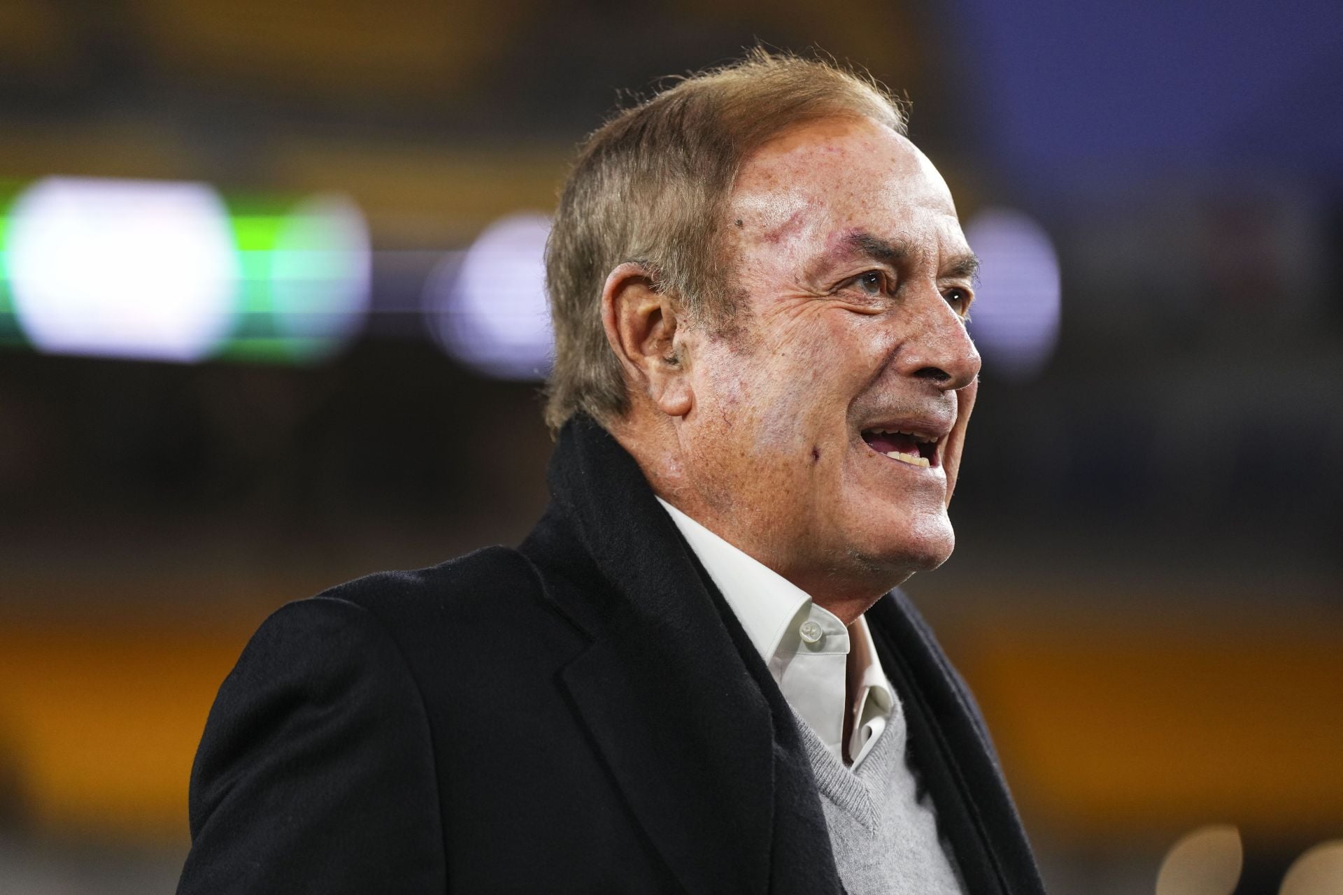 "He needs to be fired," "Absolutely horrendous": NFL fans blast Al Michaels for "depressed" & "boring" commentary in Cowboys-Buccaneers TNF broadcast