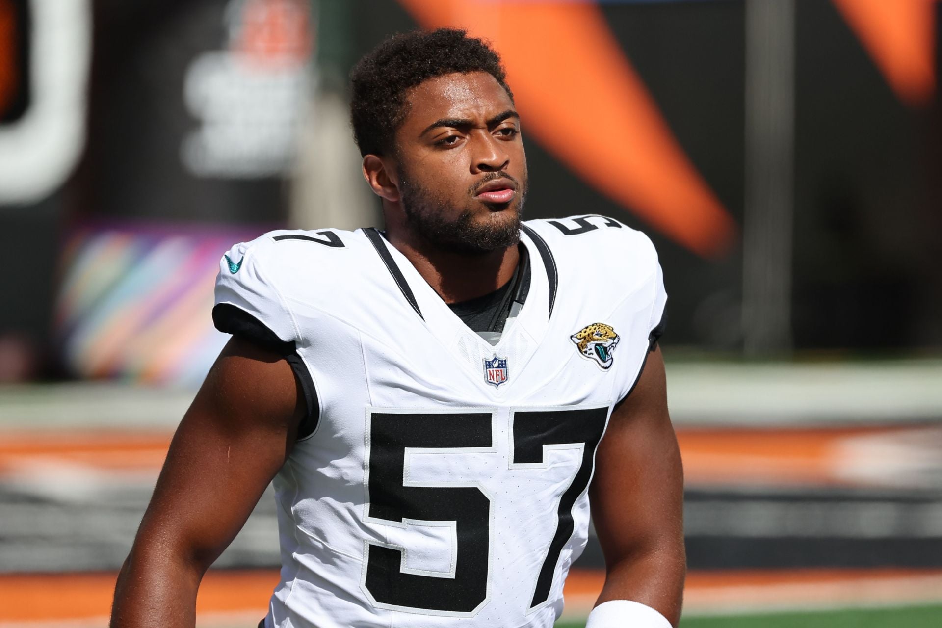 "Brian Thomas Jr. fall off has been crazy" "He’s such a loser": Jaguars fans rip WR for dropping two passes after two targets from Trevor Lawrence
