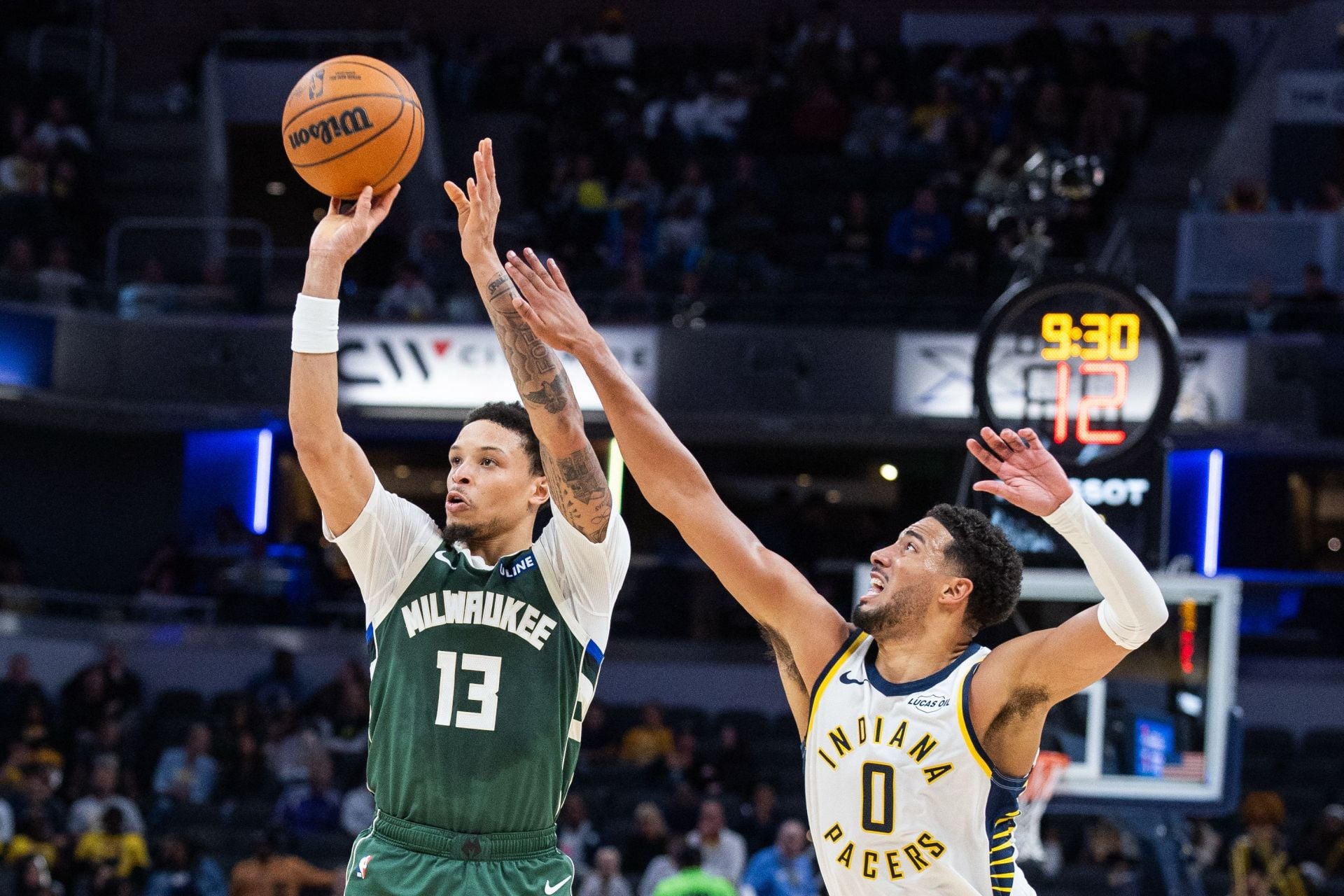 "Rollins would knock his teeth out", " Fake tough" - NBA Fans Go Wild As Tyrese Haliburton Calls Ryan Rollins ‘B*tch’ Repeatedly Over Hard Foul