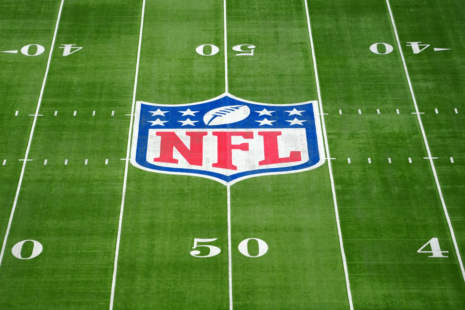“They got off easy” “Not good enough”: Fans call out NFL as league announces punishment for referees over ‘egregious behavior’