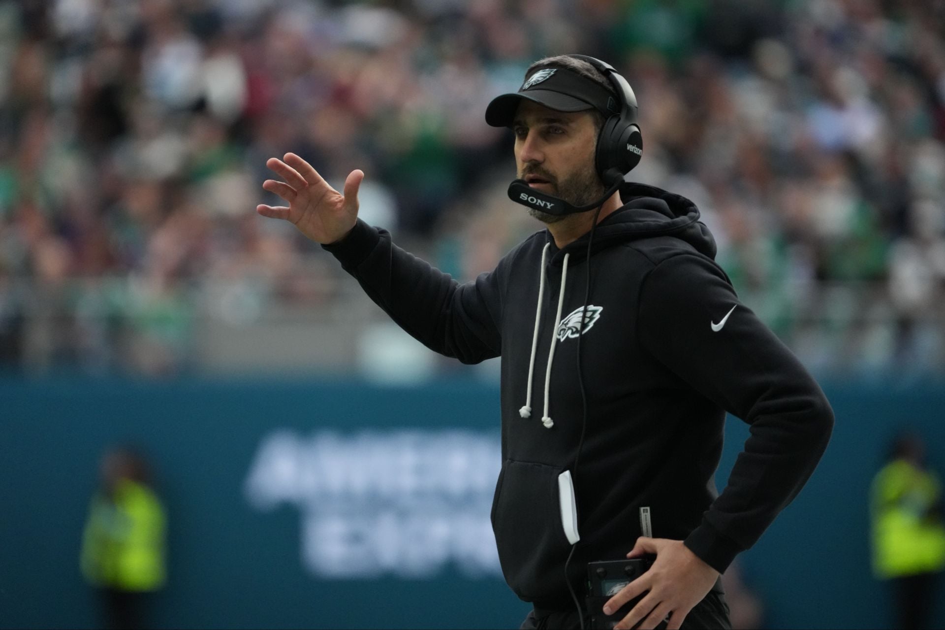 “Fire Nick Sirianni” “Dumbest coach on earth”: Calls mount to sack Eagles HC after “awful” game-costing decision vs Jags