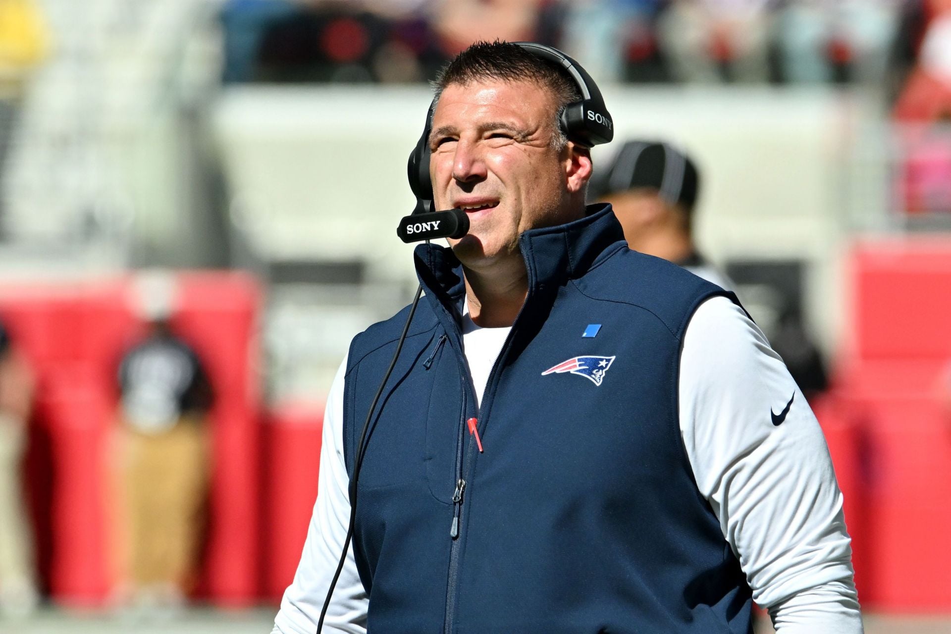 "That's the softest call I have ever seen": NFL fans rip refs for hitting Mike Vrabel with an Unsportsmanlike Conduct penalty