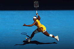 Australian Open 2010: Serena's Battle Cry and Federer On The Sly