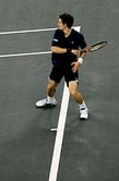 Murray beats Roberts to make Australian Open quarters