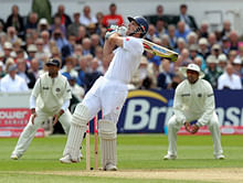 England v India - 2nd Test, Day 5: Last ball wicket revives Indian hopes (Lunch report)