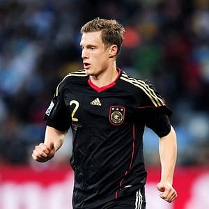 Hamburg's Marcell Jansen out of action