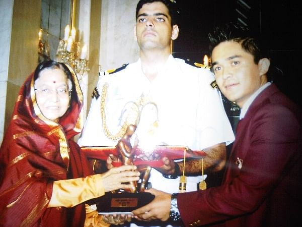 Sunil Chhetri receives Arjuna Award 