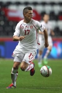 Monchengladbach sign Basel midfielder Xhaka