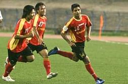Mehtab Hussain to undergo trial at English club