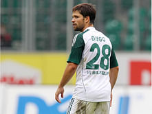 Wolfsburg reject Flamengo bid for Diego