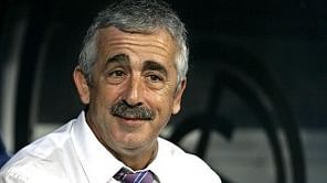 Villarreal manager Preciado passes away