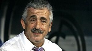 Villarreal manager Preciado passes away