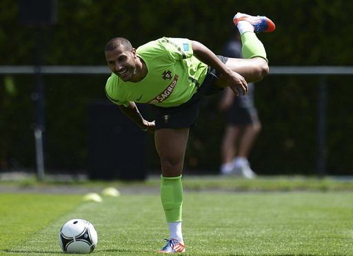 'Bust-up' for Portugal's Quaresma, Lopes at Euro 2012