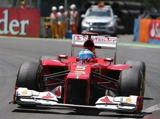 Fernando Alonso drives at the Valencia Street Circuit