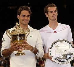Murray no match for awesome Federer