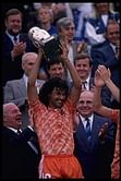 Dutch star Ruud Gullit arrives in Kolkata