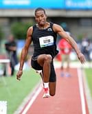 Overpowering Felix lead 200m stars into London