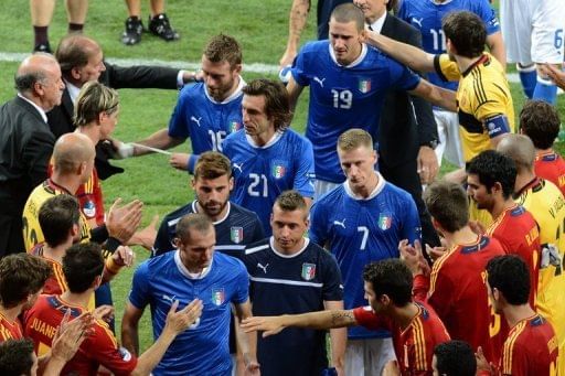 Victorious Spain to return to heroes' welcome