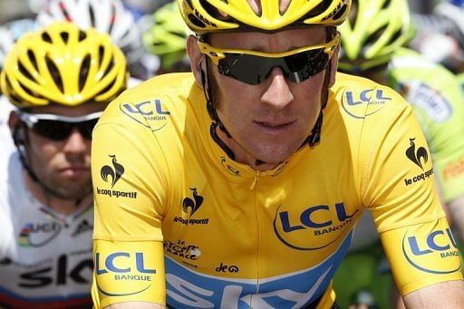 Bradley Wiggins took the lead of the race on Saturday after a commanding performance by his Sky team on stage six