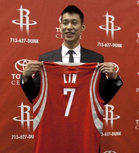 Houston owner Leslie Alexander took the opportunity to say the NBA club blundered by releasing Jeremy Lin last season