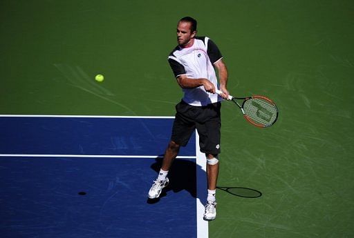 Xavier Malisse got his game under control to end a four-match, first-round losing streak at the Los Angeles Open