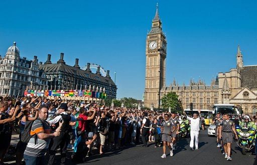 Big Ben chimed for three minutes from 8:12 am (0712 GMT) today to ring in the Games
