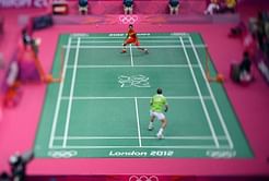 Badminton's Lee flirts with shock exit