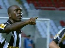 Video: Clarence Seedorf has still got it!