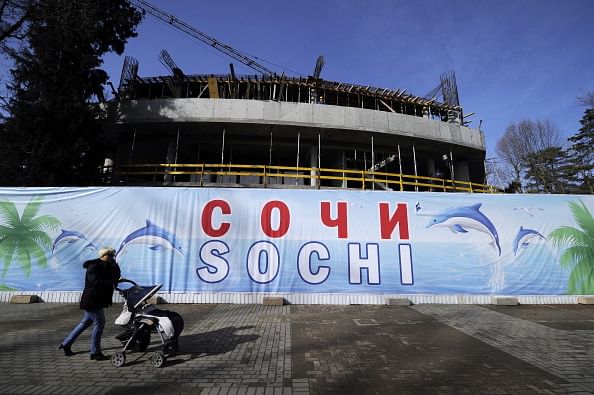 Torch Relay for Sochi Winter Olympics braves storms