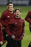 Rubin extends contract with Sharonov