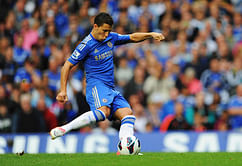 Pardew: Hazard has given Chelsea an extra dimension