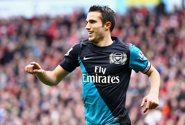 Piers Morgan goes on Twitter rampage after RvP news